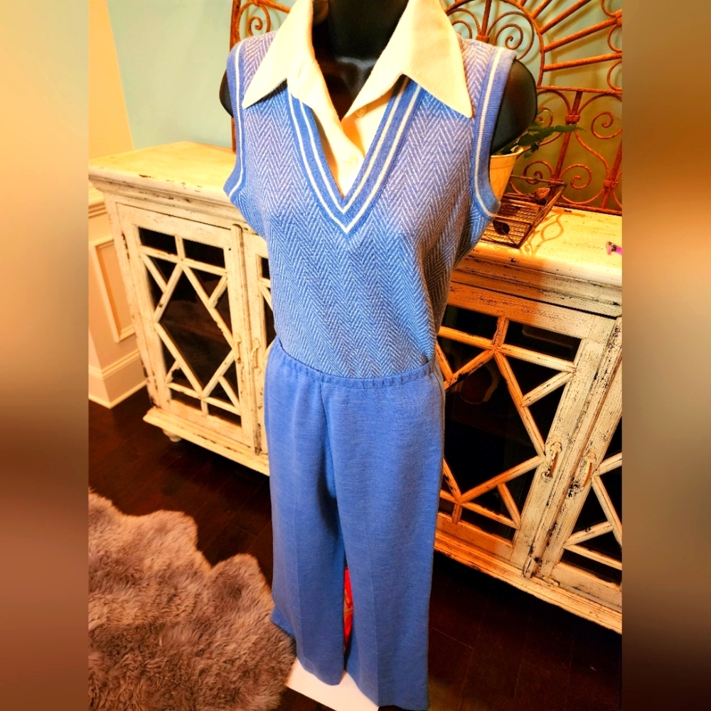 3pc Vintage Tracksuit with Dager Collar